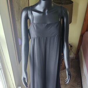 Elegant Black Sleeveless Dress